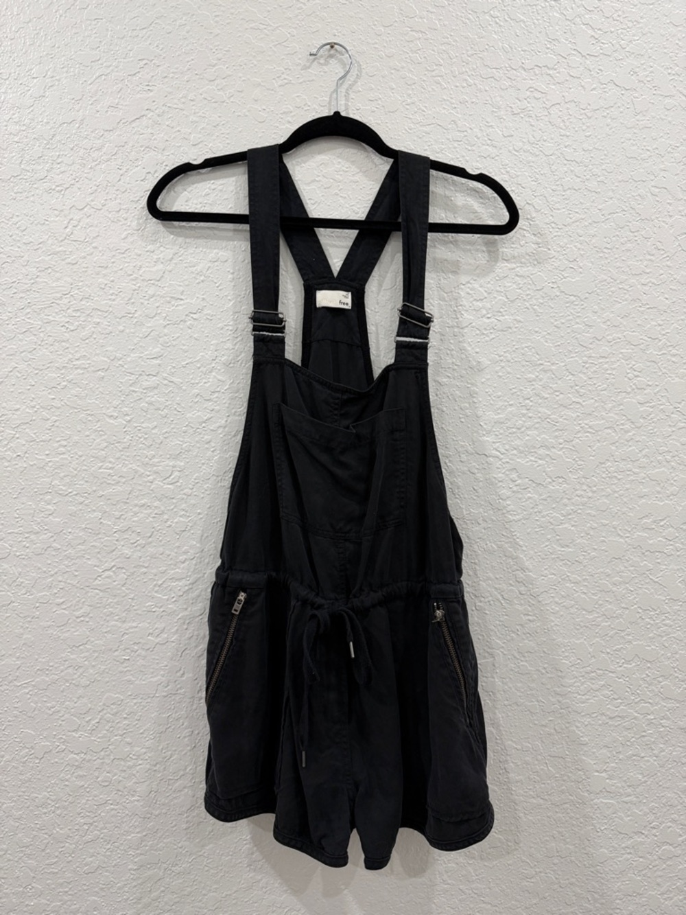 Aritzia Wilfred Overalls Romper